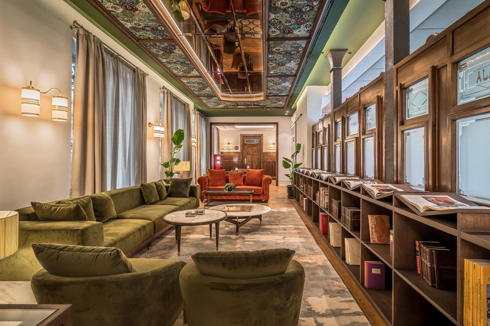 Palacio Gran Via, A Royal Hideaway Hotel Granada Buitenkant foto