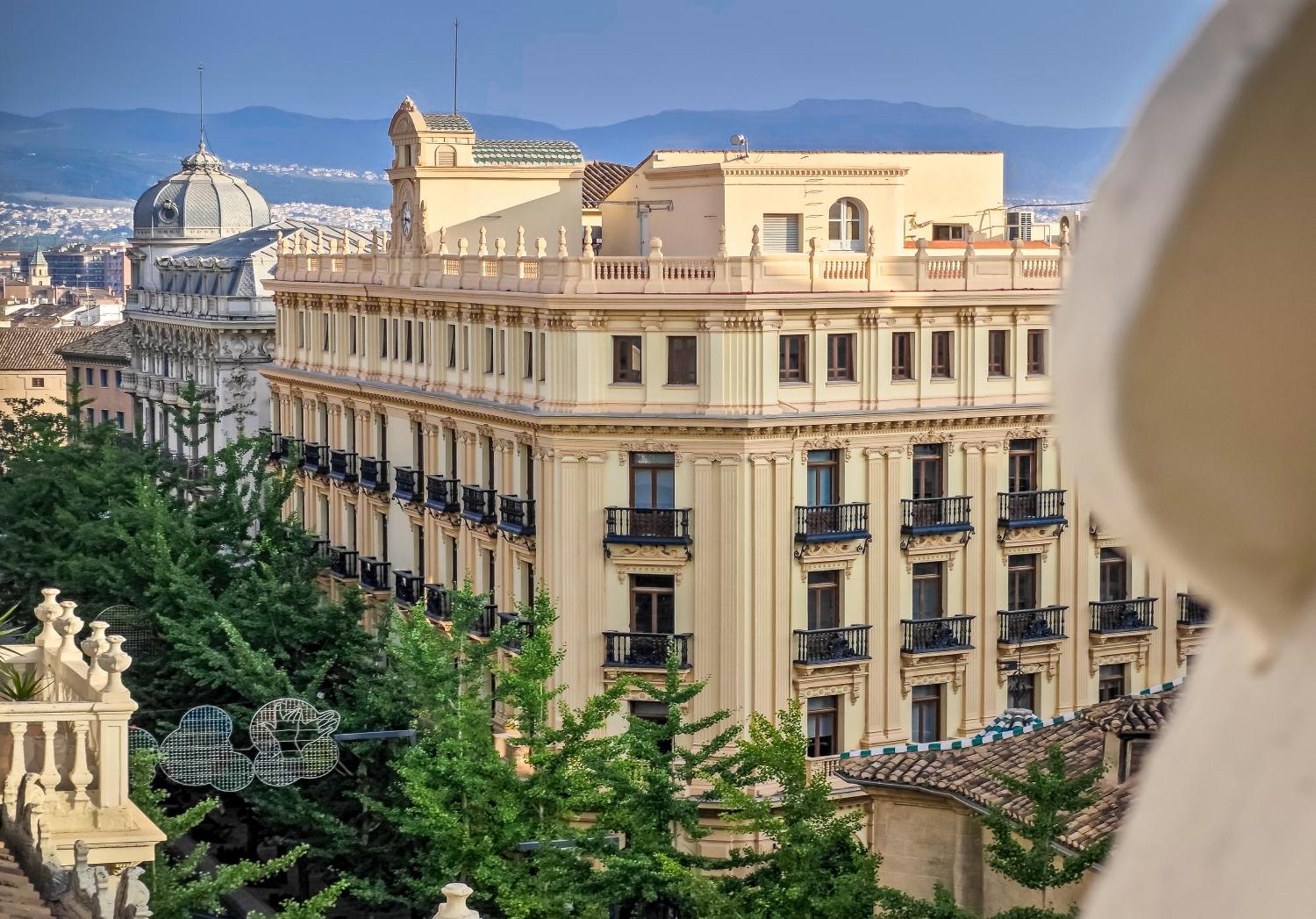 Palacio Gran Via, A Royal Hideaway Hotel Granada Buitenkant foto