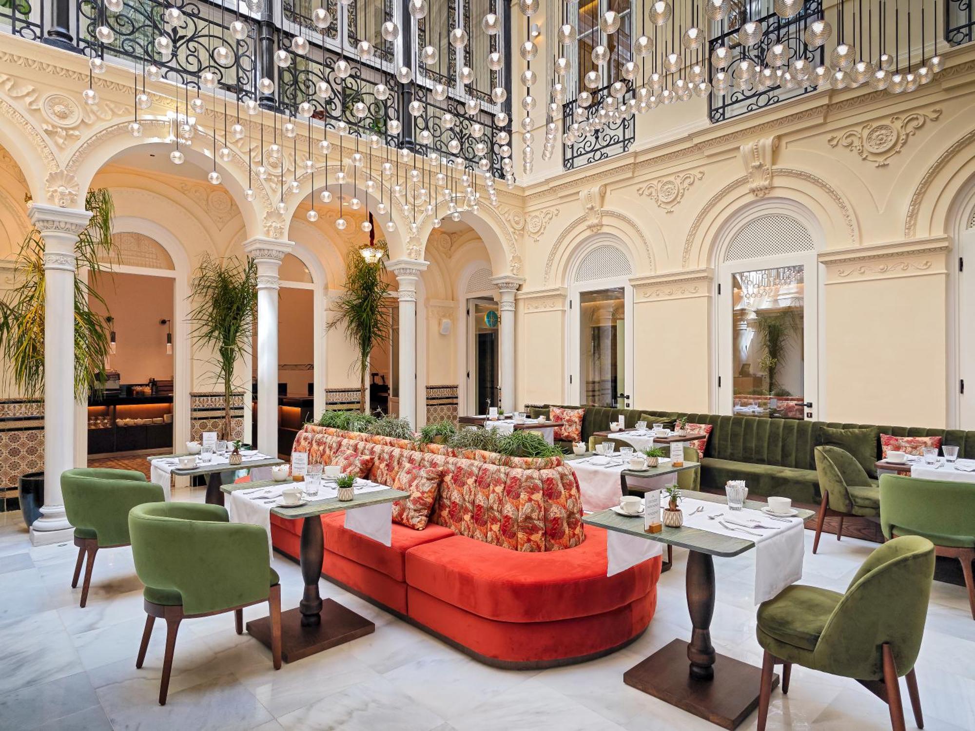 Palacio Gran Via, A Royal Hideaway Hotel Granada Buitenkant foto