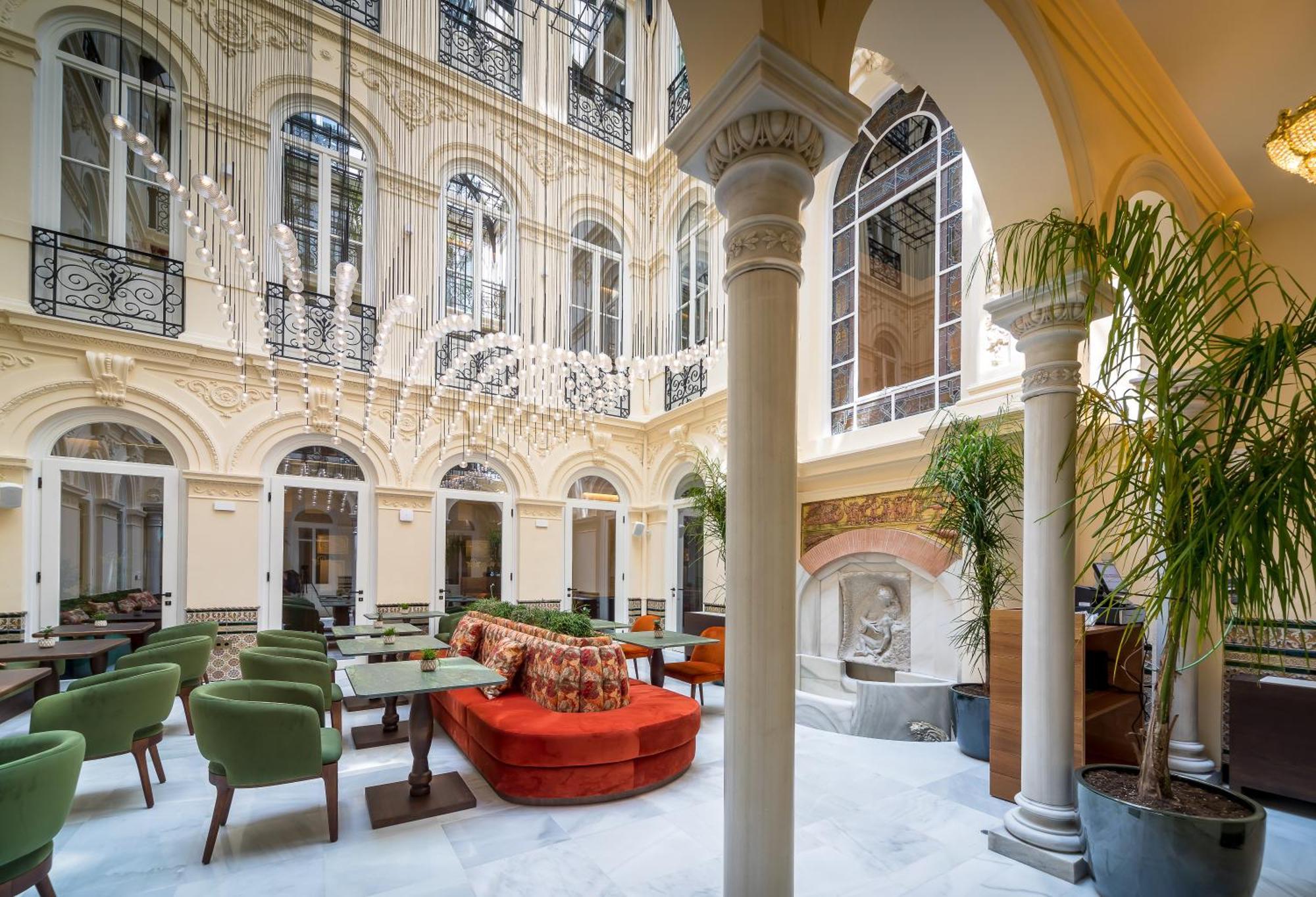 Palacio Gran Via, A Royal Hideaway Hotel Granada Buitenkant foto